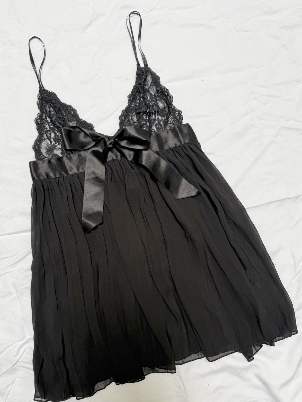 VINTAGE Victoria’s Secret babydoll lace silk lingerie camisole